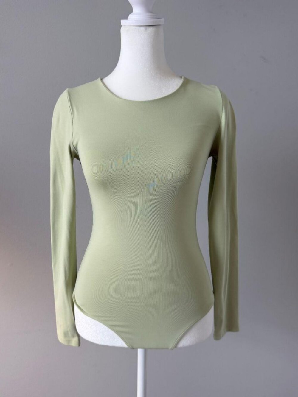 Babaton by Aritzia Scoopneck Long Sleeve Bodysuit
